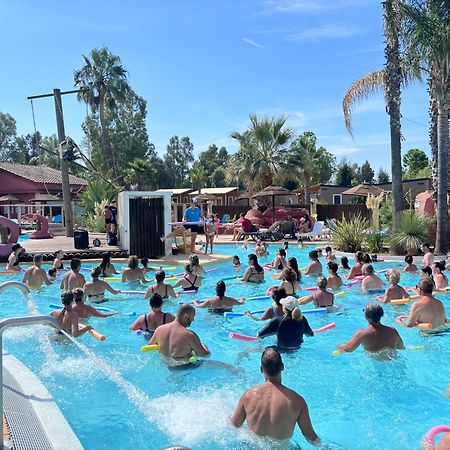 Camping Les Palmiers Hyères Exterior foto