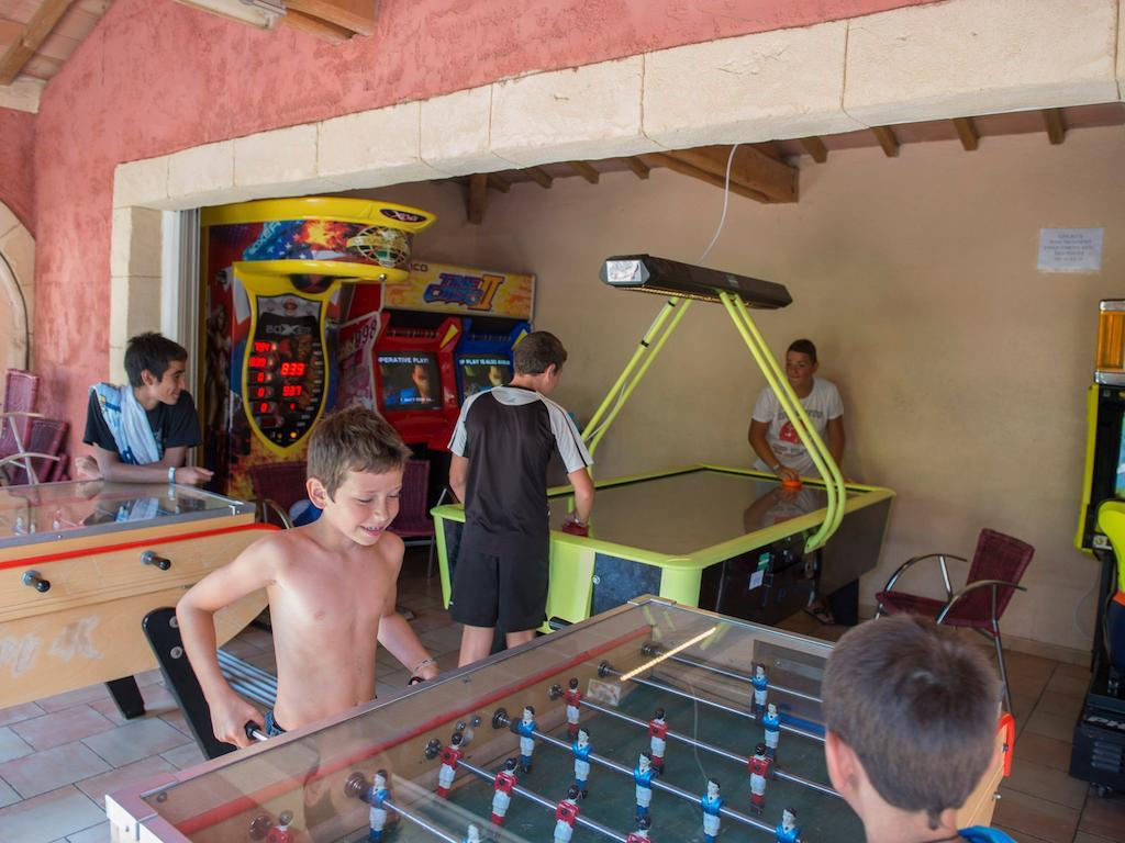 Camping Les Palmiers Hyères Exterior foto